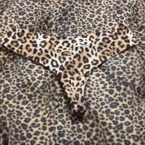 Victoria's Secret Pink Lace Back Thong Panties